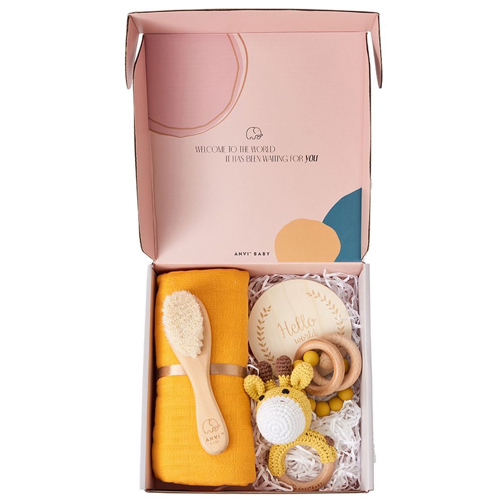 Anvi Baby - 5pc Set - Newborn Gift Set - Giraffe