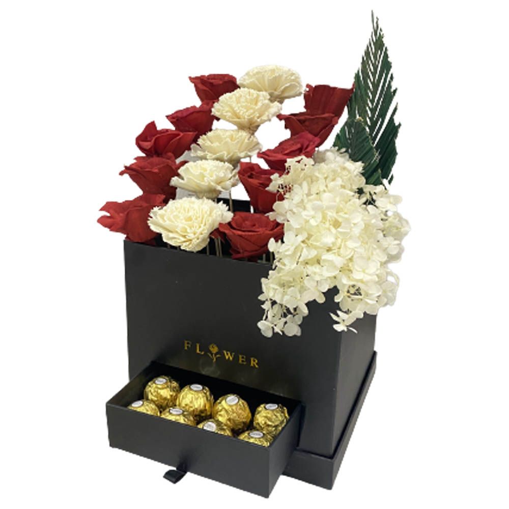 Eco Flowers - White & Gold Flowers Chocolate Box 