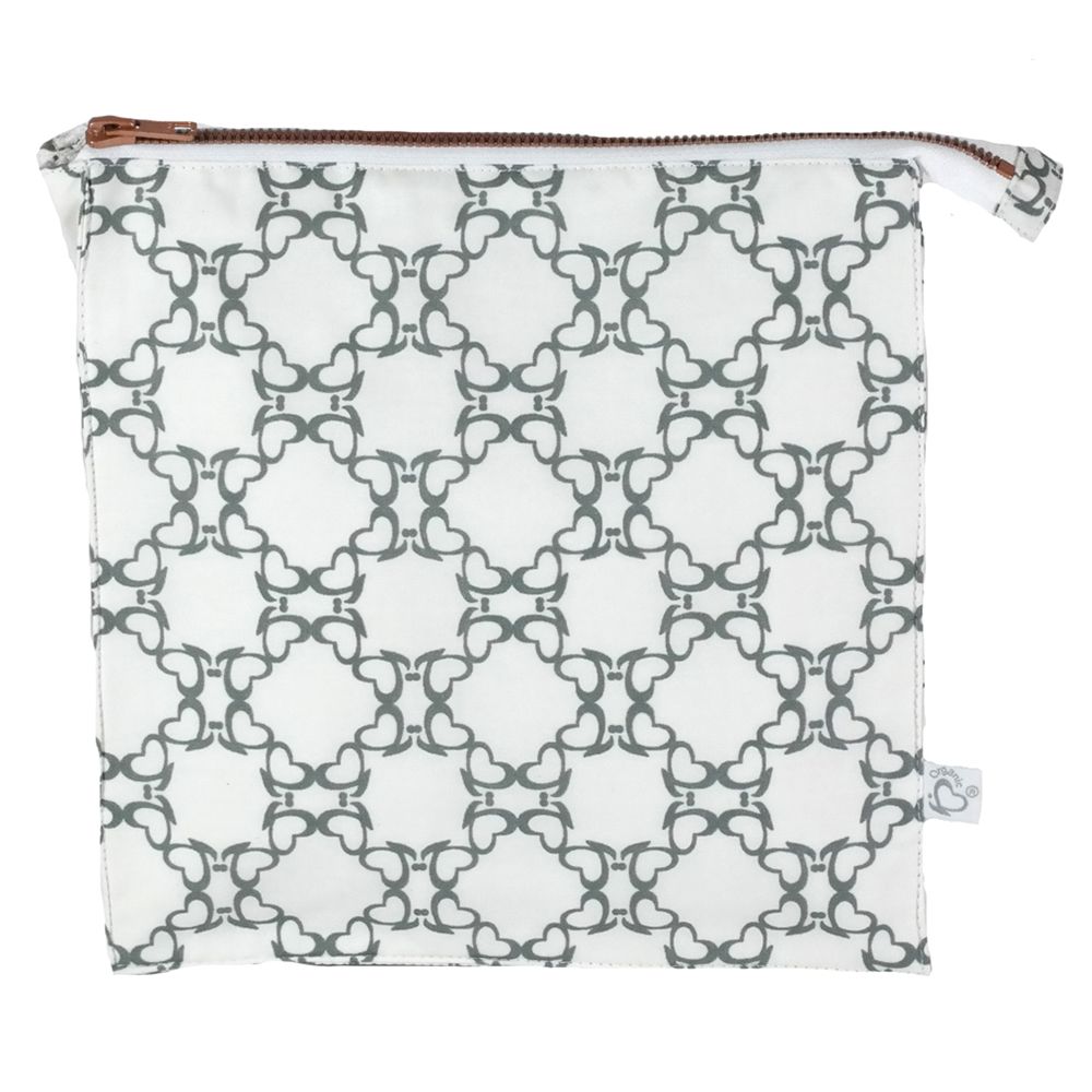 Me - Organic Toiletry Bag - Quatrefoil