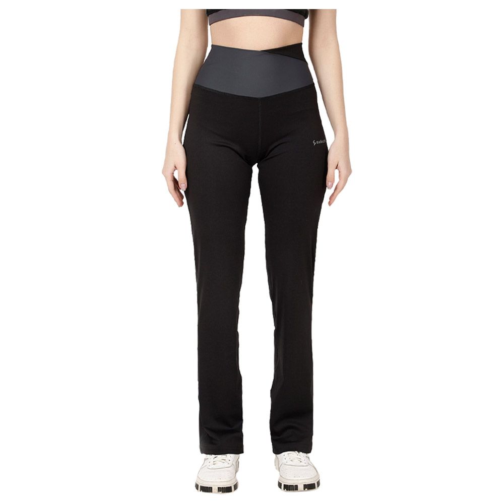 Studioactiv - Flow Straight Pants - Black