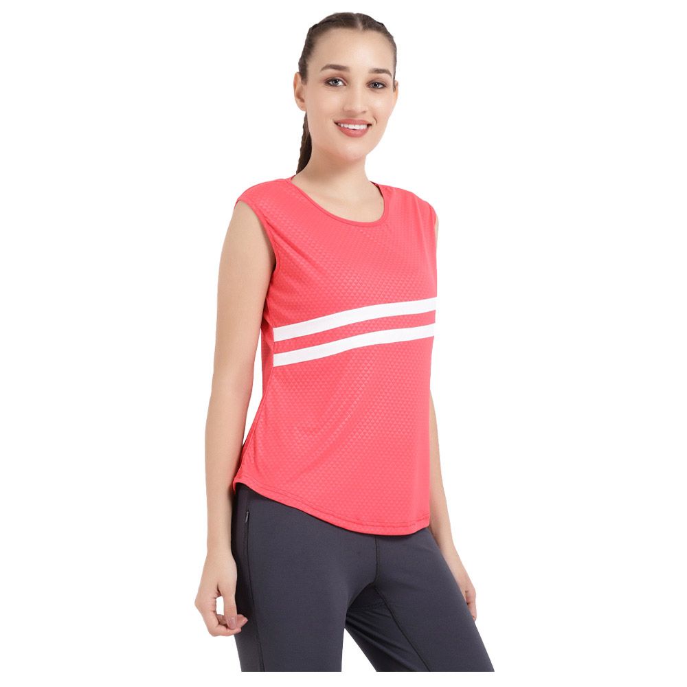 Studioactiv - Be Strong Tee - Coral