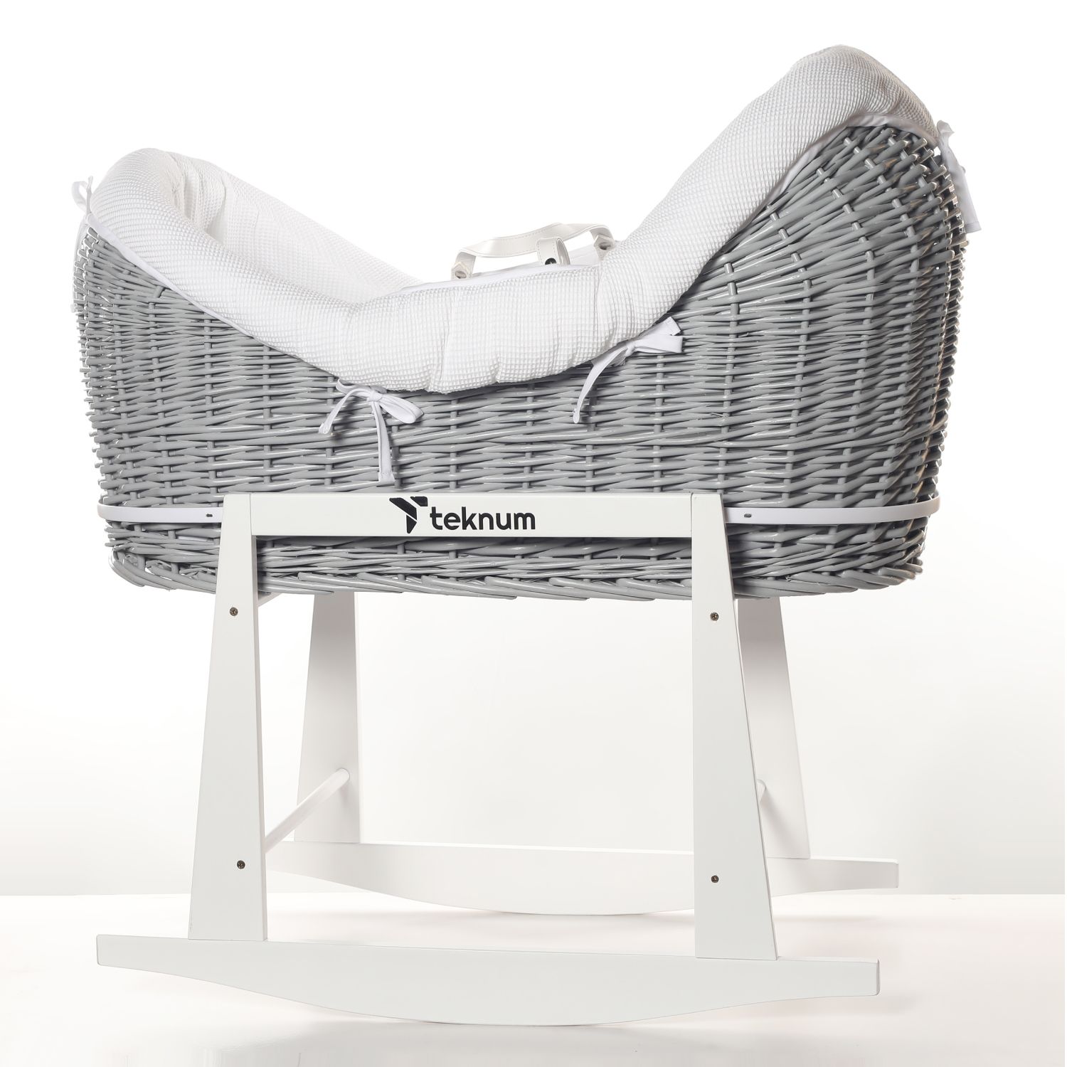 Teknum - Wicker Pod Moses Basket W/ Waffle Beddings & Stand - Grey