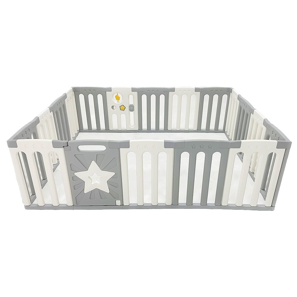 Plastic clearance gate playpen