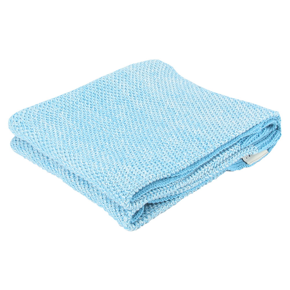 Pluchi blanket hot sale