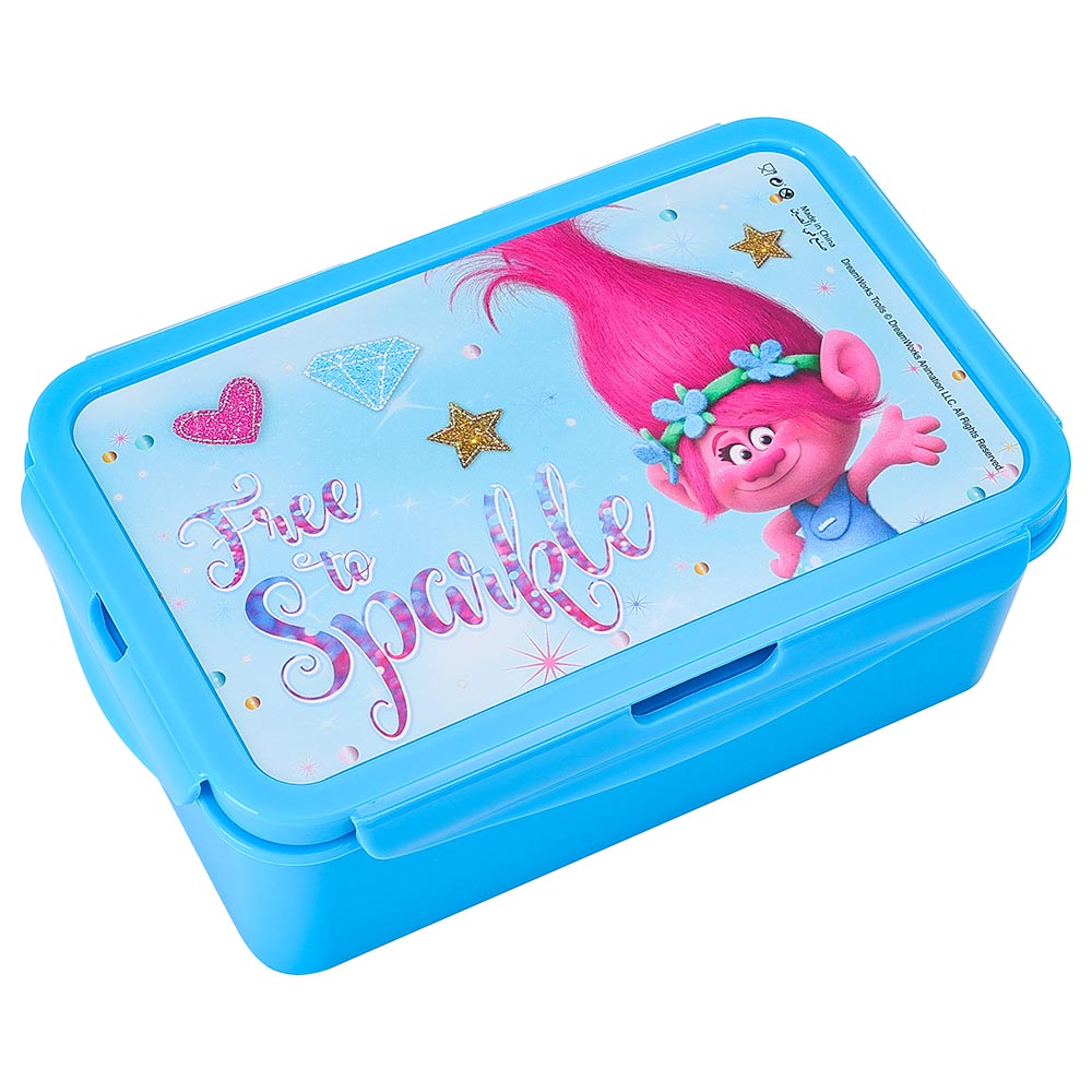 https://www.mumzworld.com/media/catalog/product/cache/8bf0fdee44d330ce9e3c910273b66bb2/t/c/tc-tbt23indpl41-universal-trolls-free-to-sparkle-lunch-box-w-3-compartments-1690268849.jpg