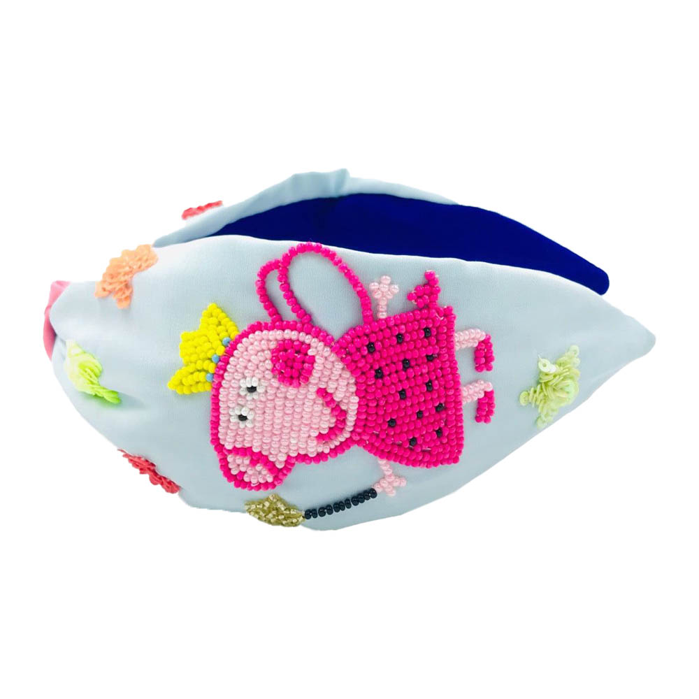 https://www.mumzworld.com/media/catalog/product/cache/8bf0fdee44d330ce9e3c910273b66bb2/v/n/vnd-hthk0005-the-girl-cap-turban-headband-peppa-pig-1658218569.jpg