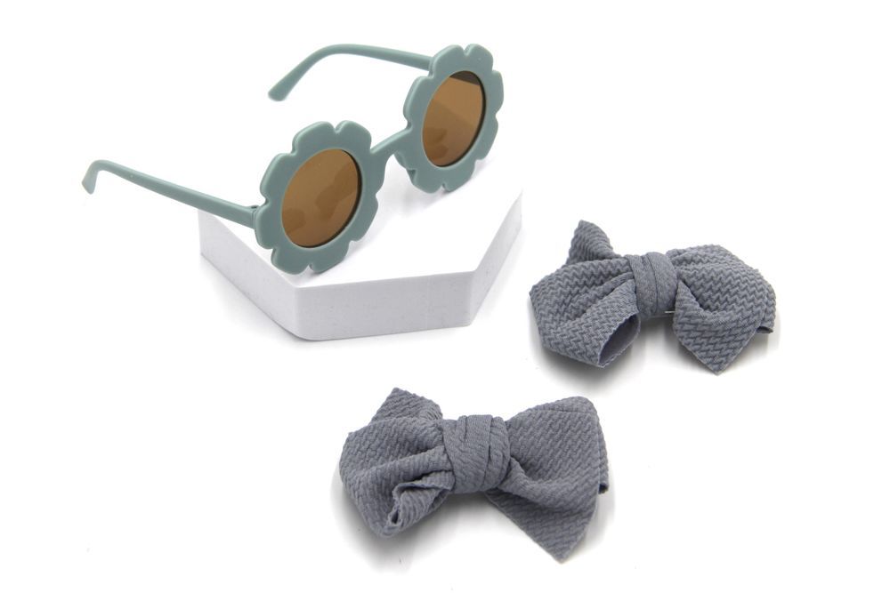 D' Daniela - Dana Glasses and Bow Barrette Clip Set - Grey