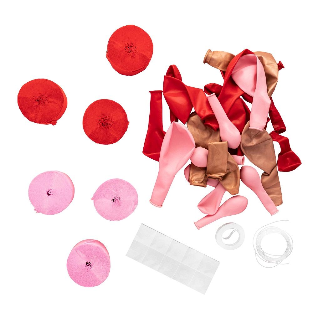 Hootyballoo - Valentine Balloon & Streamer Backdrop Set