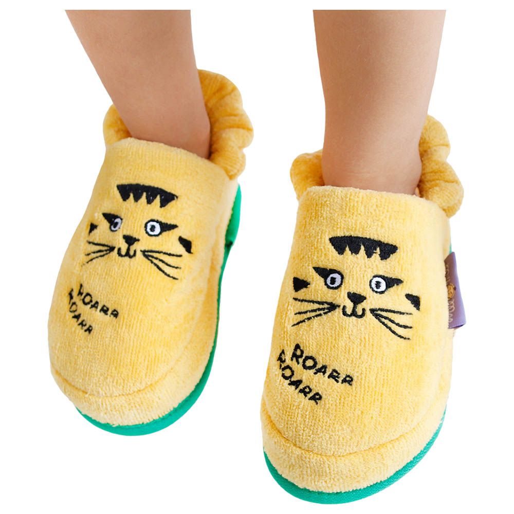 Milk&Moo - Skater Cheetah Kids Slippers - Yellow