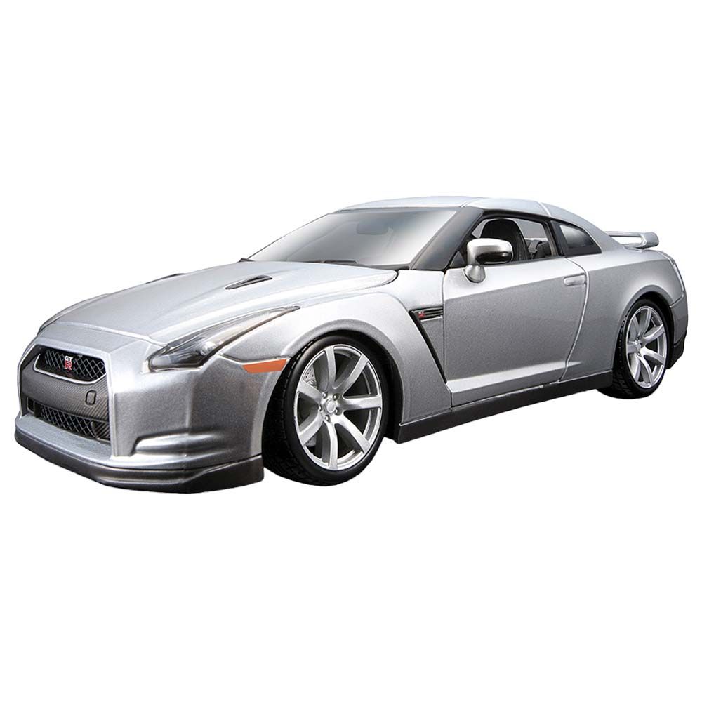 Bburago - Nissan GT R R35 Diecast Model Car - Silver