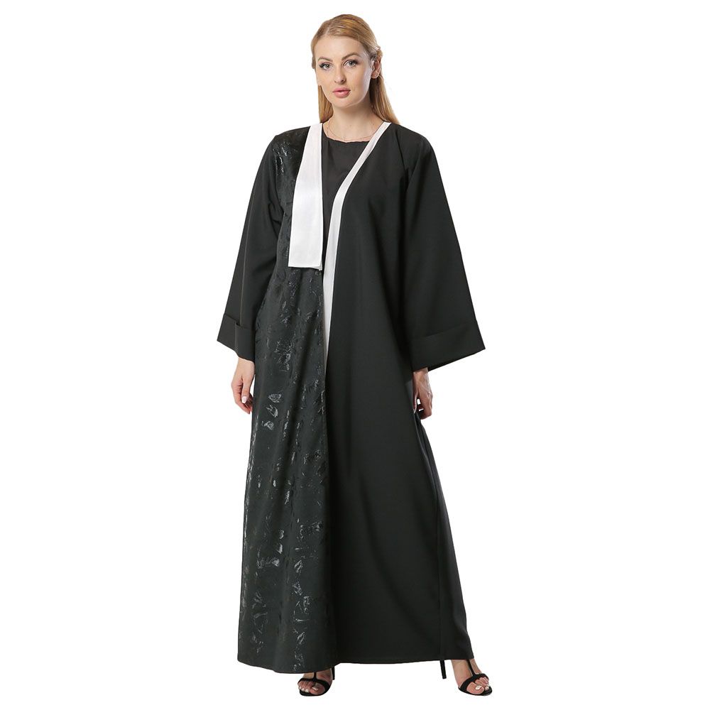 Moi Street - Black Abaya w/ Jacquard Panel