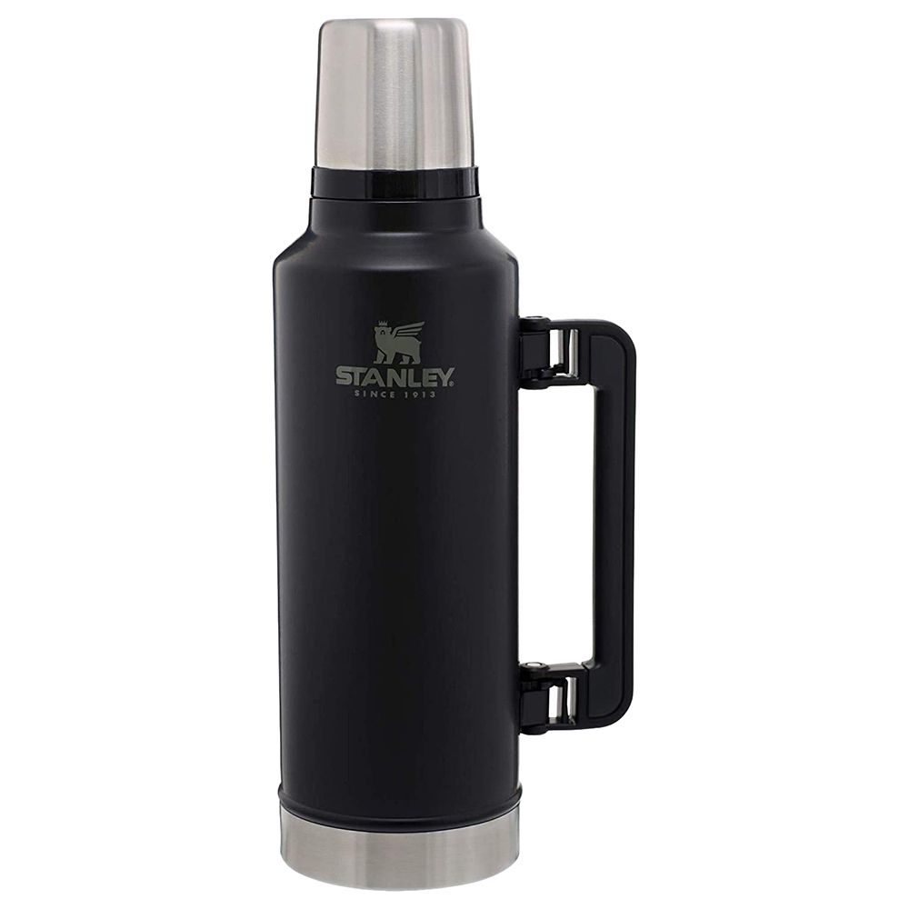 Stanley - Classic Vacuum Bottle 1.89L - Matte Black 